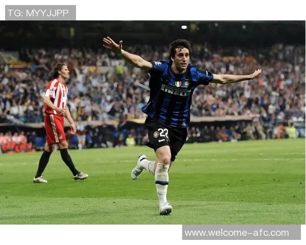 莫拉蒂回忆国米引进齐沃的成功经历与友谊时光 莫拉蒂回忆国米引进齐沃的成功经历与友谊时光