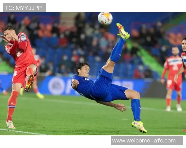 埃尔切主帅直言维尼修斯犯规明显非正常比赛对抗行为引发争议