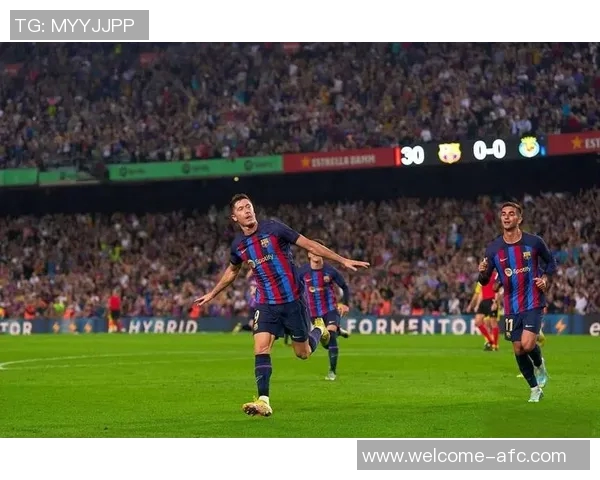 莱万追平梅西攻破39国门仅次于C罗48国大门的辉煌成就 莱万追平梅西攻破39国门仅次于C罗48国大门的辉煌成就