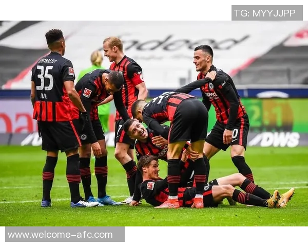 巴萨能否打破不胜魔咒迎战法兰克福期待首胜之战